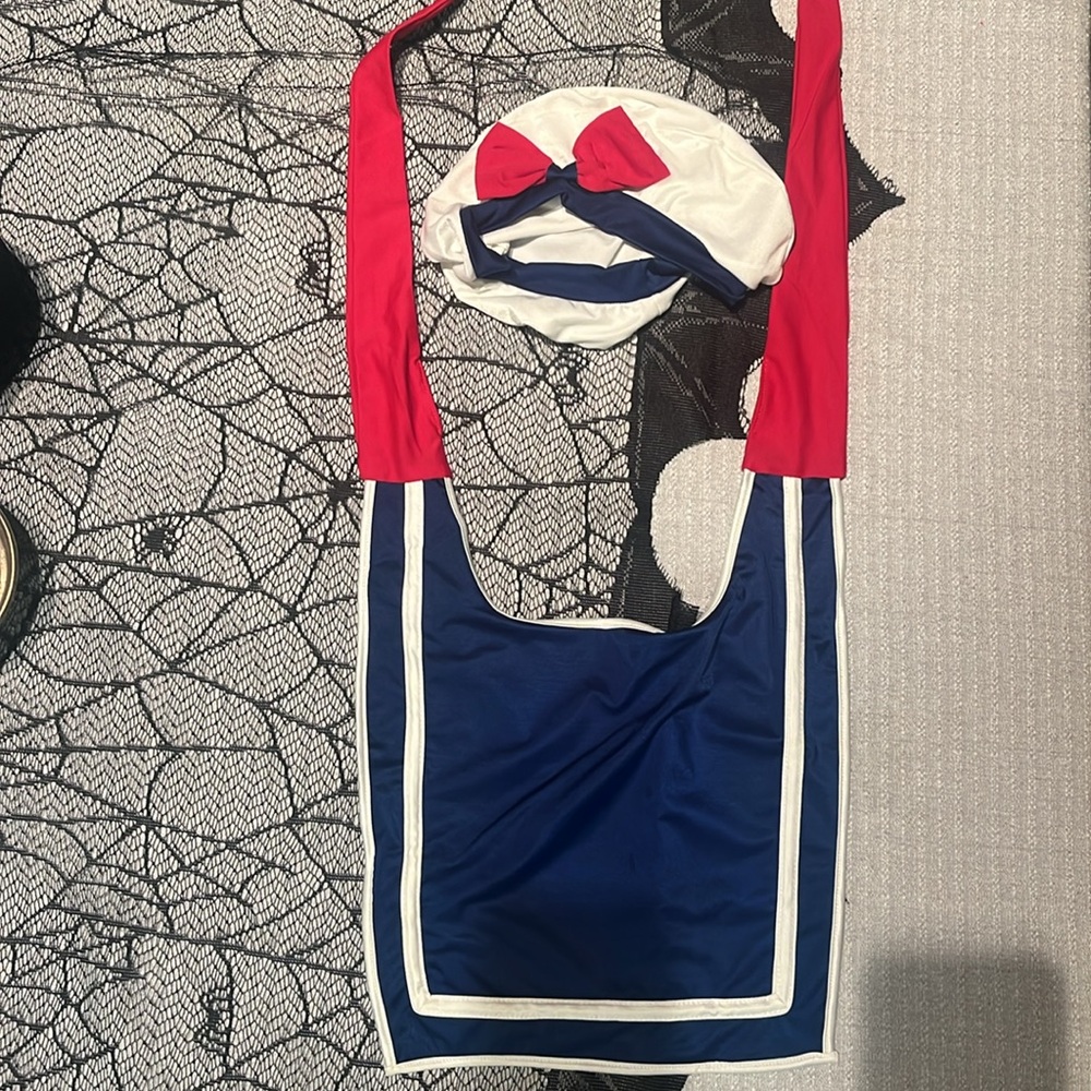 Medium/Large - Picture 3 of 3